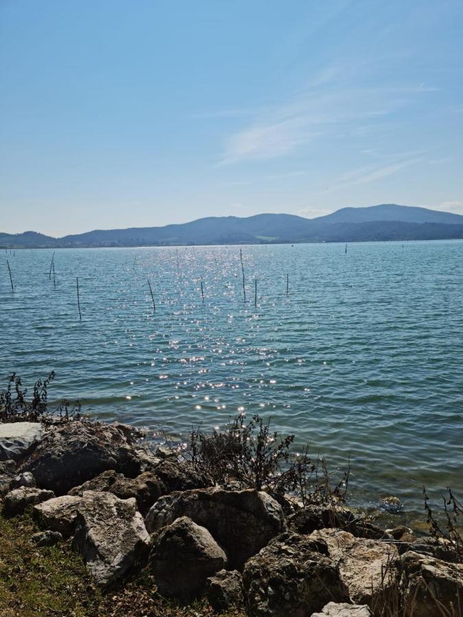 Appartamento Lago Trasimeno - Torricella Pg Extérieur photo