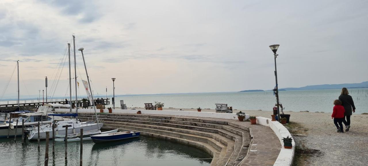 Appartamento Lago Trasimeno - Torricella Pg Extérieur photo